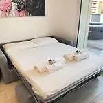 2 Min Walk Chorus Life, With 2 Bedrooms And 2 Bath