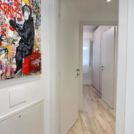 Apartman 2 Min Walk Chorus Life, With 2 Bedrooms And 2 Bath Bergamo