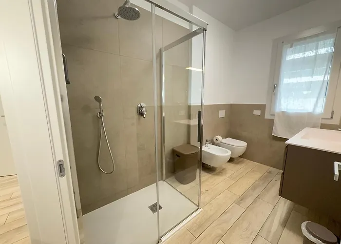 2 Min Walk Chorus Life, With 2 Bedrooms And 2 Bath ברגמו