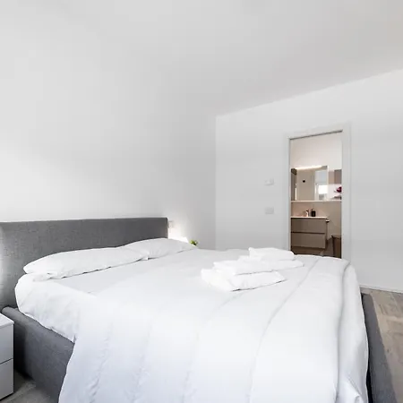 Lägenhet 10' From The Venetian Walls, Luxury House With