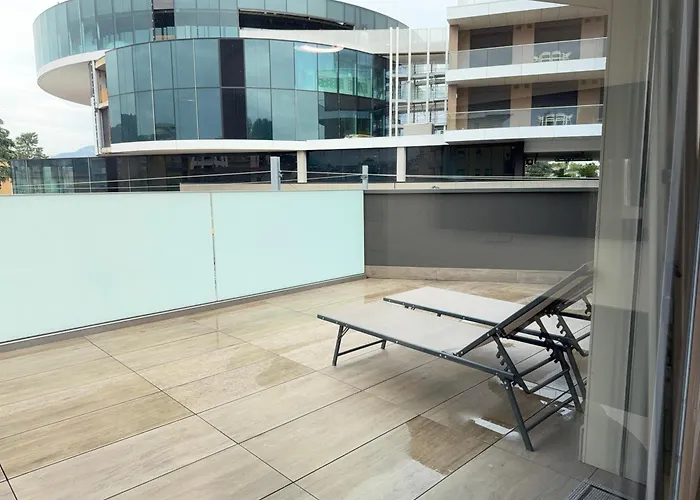 2 Min Walk Chorus Life, With 2 Bedrooms And 2 Bath ベルガモ